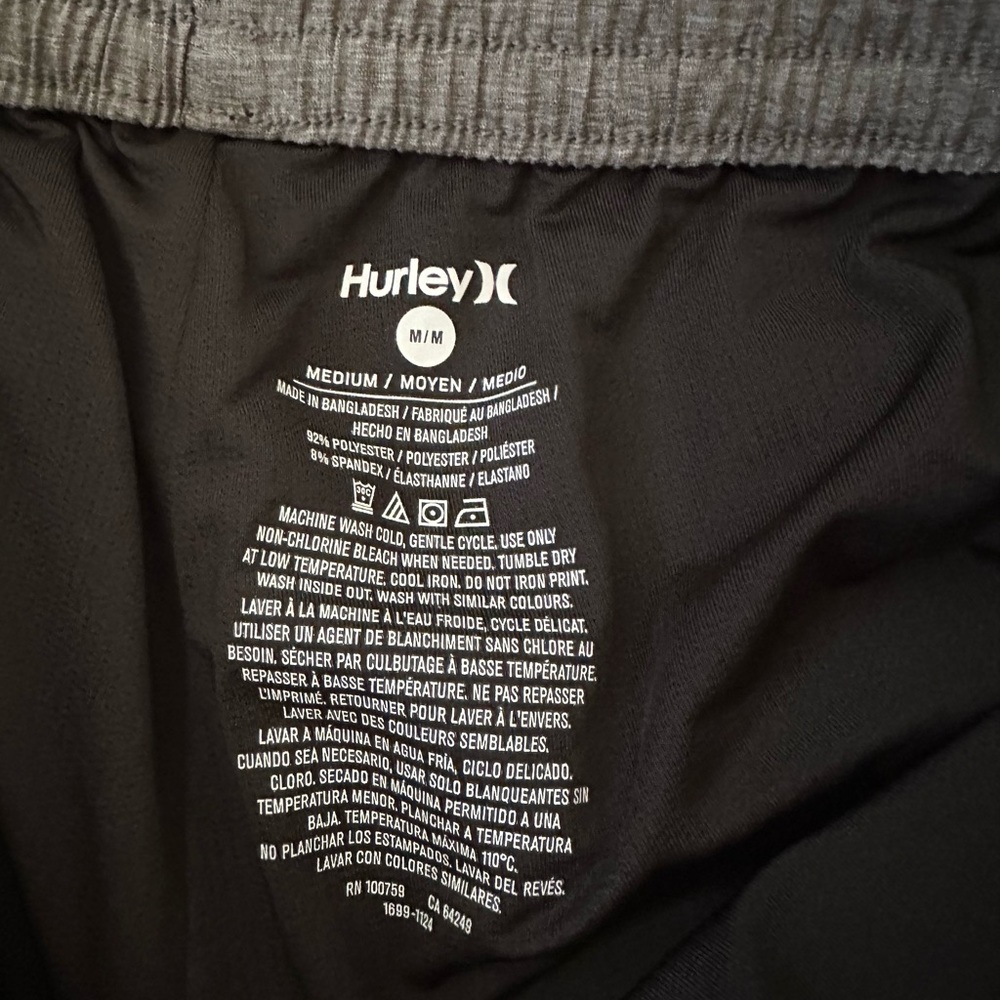 Hurley Swim Trunks for men. Size M - Picture 4 of 5